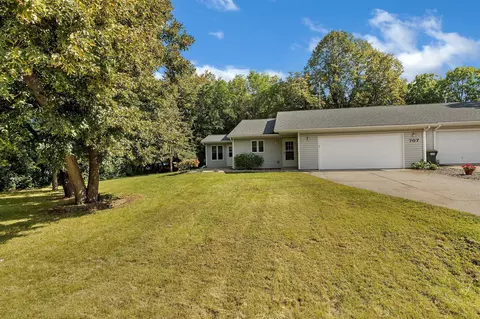 707 Edgewater Dr, Alexandria, MN 56308