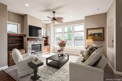 1172 Willowbrook Cir, Delano, MN 55328