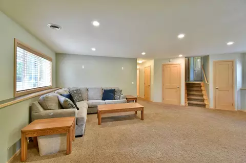 1746 Maple Ln, Saint Cloud, MN 56304 photo 33