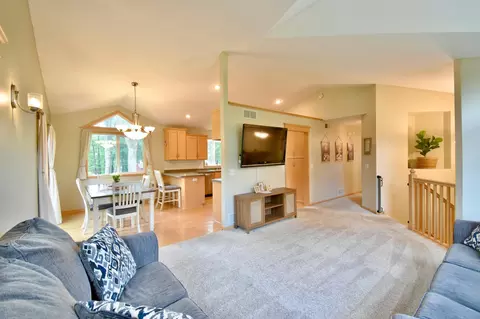 1746 Maple Ln, Saint Cloud, MN 56304 photo 12