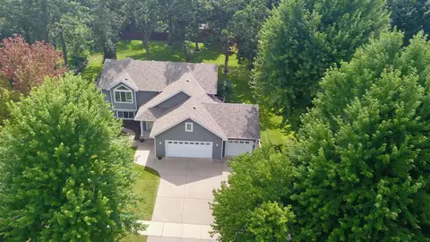 1746 Maple Ln, Saint Cloud, MN 56304 photo 2