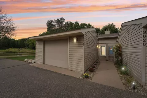 3010 Lisbon Ave N, Lake Elmo, MN 55042