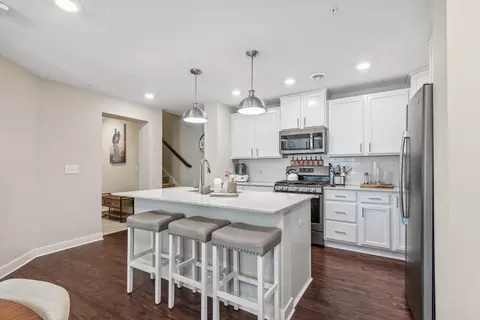1211 142nd St E, Rosemount, MN 55068