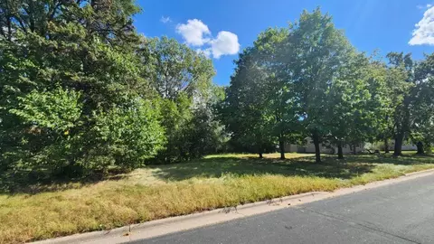 9111 Columbus Ave S, Bloomington, MN 55420