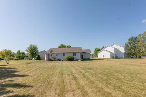 606 9th Dr NW, Perham, MN 56573 photo 26