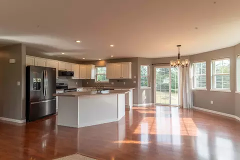 606 9th Dr NW, Perham, MN 56573 photo 5