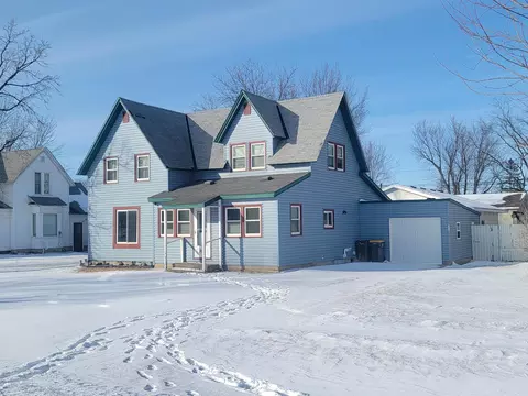 306 2nd St, Claremont, MN 55924
