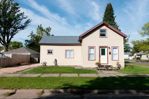 438 Nunn Ave, Rice Lake, WI 54868