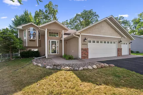 6094 Deer St, Monticello, MN 55362