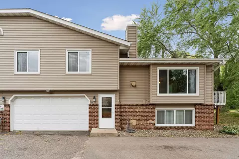 16614 Franklin Trl SE, Prior Lake, MN 55372