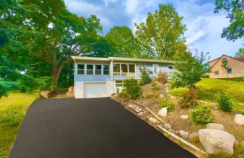 2314 Florance Ln, South Saint Paul, MN 55075