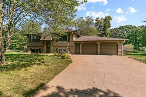 11946 Zebulon Shores Dr, Little Falls, MN 56345
