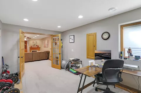 3426 Eagan Oaks Ct, Eagan, MN 55123 photo 32