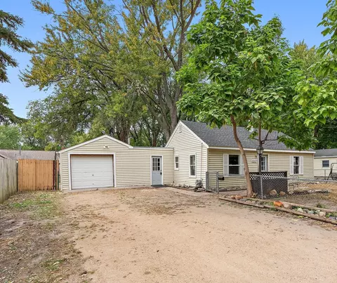 8242 Bloomington Ave S, Bloomington, MN 55425
