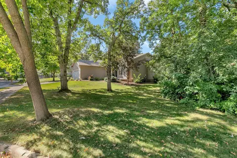 609 Oak Ct, Saint Cloud, MN 56304 photo 34