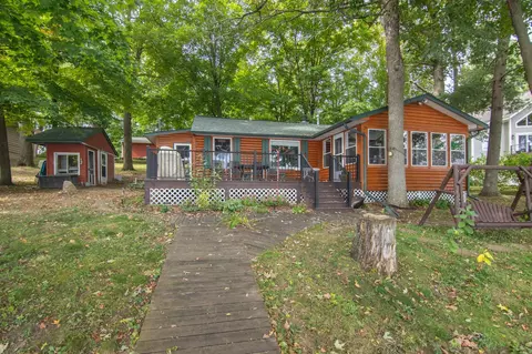 1696 173rd St, Centuria, WI 54824