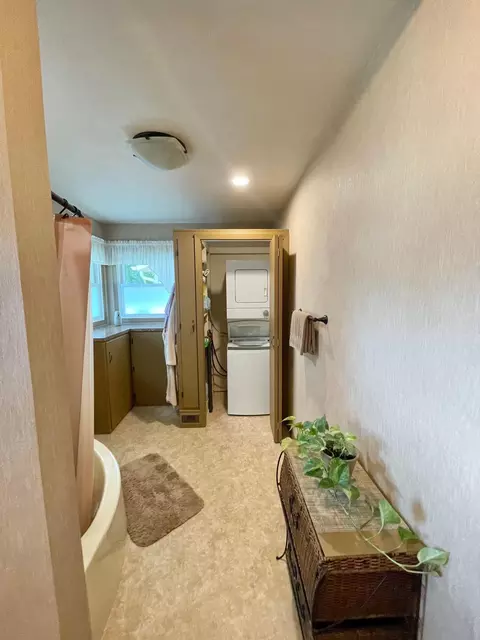 Other - 401 White St N, Comfrey, MN 56019 photo 2 of 14