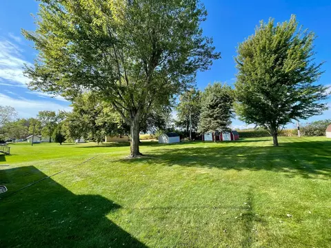 Exterior - 401 White St N, Comfrey, MN 56019 photo 17 of 17