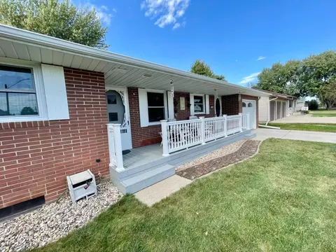 Exterior - 401 White St N, Comfrey, MN 56019 photo 6 of 17