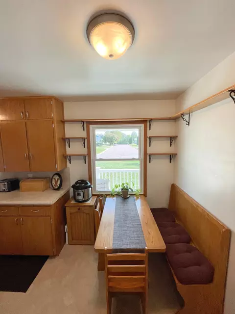 Kitchen - 401 White St N, Comfrey, MN 56019 photo 3 of 11