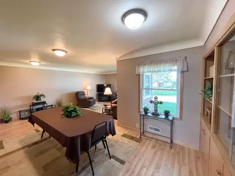 Dining - 401 White St N, Comfrey, MN 56019 photo 2 of 2