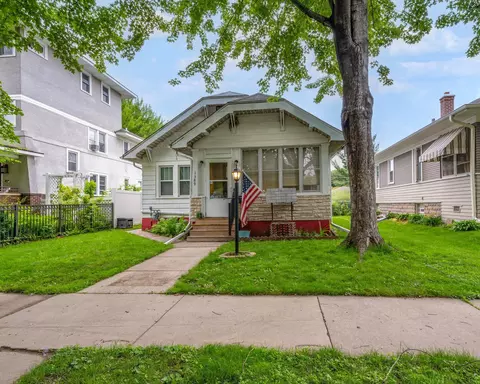 1389 Berkeley Ave, Saint Paul, MN 55105 photo 2