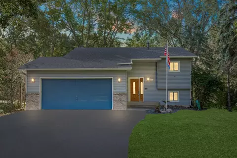 214 Douglas Dr, Buffalo, MN 55313