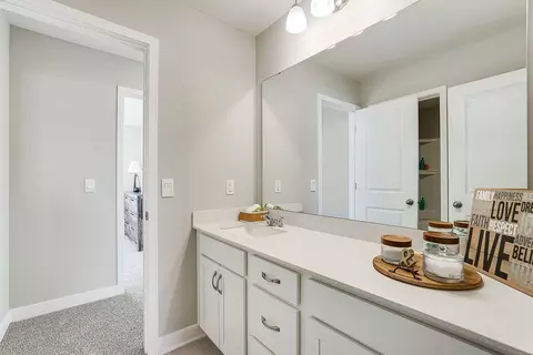 4722 Devonshire Ln, Chaska, MN 55318 photo 23