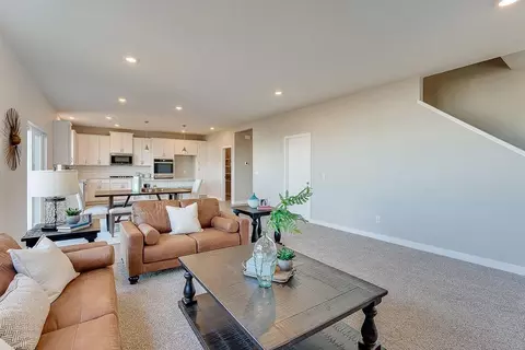4722 Devonshire Ln, Chaska, MN 55318 photo 8
