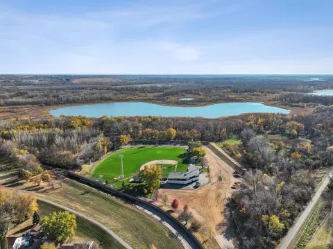 4722 Devonshire Ln, Chaska, MN 55318 photo 57