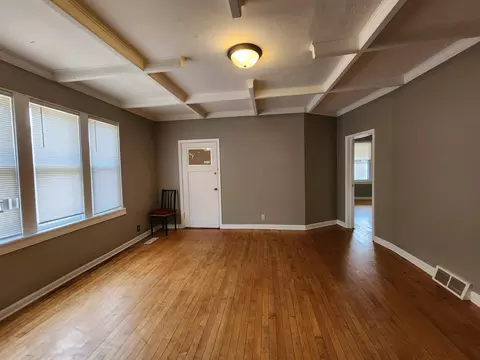 1237 7th St E, Saint Paul, MN 55106 photo 6