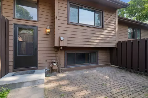 311 W Eagle Lake Dr, Maple Grove, MN 55369