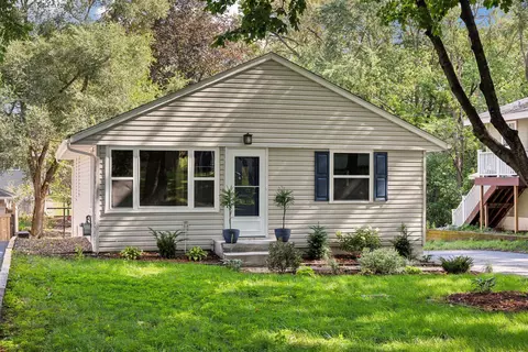 1833 S Jersey Ave S, Minneapolis, MN 55426