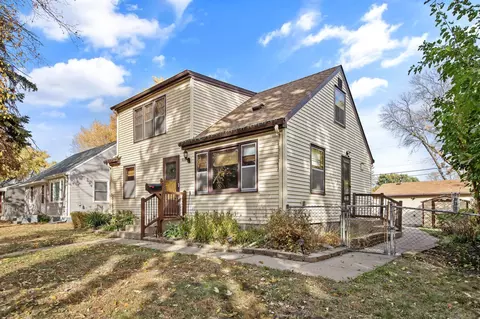 4207 Main St NE, Columbia Heights, MN 55421