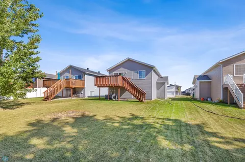 313 5th St E, Horace, ND 58047 photo 17