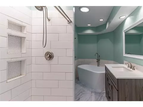 4449 Clover Ln #B, Eagan, MN 55122 photo 14