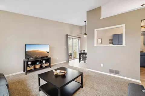 4449 Clover Ln #B, Eagan, MN 55122 photo 17
