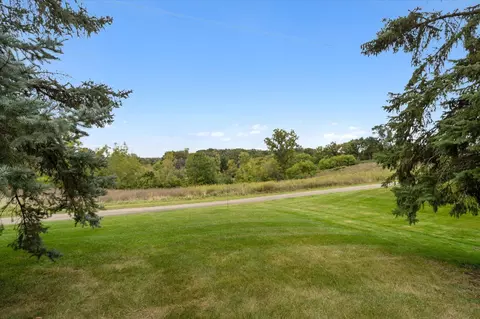 4449 Clover Ln #B, Eagan, MN 55122 photo 30