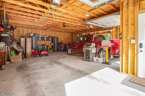 419 8th Ave S, Fargo, ND 58103 photo 10