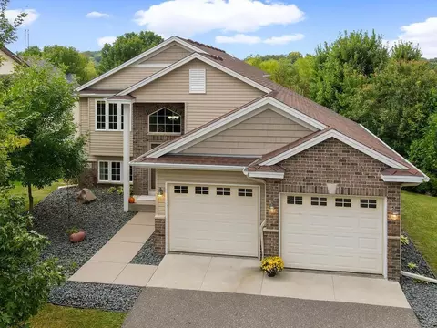 8647 Gatewater Dr, Monticello, MN 55362