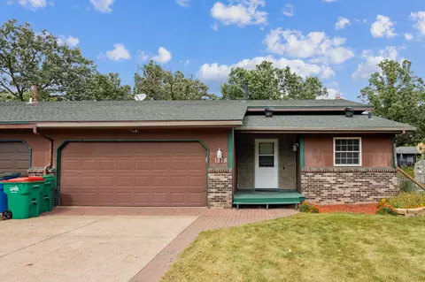 1815 105th Ln NW, Coon Rapids, MN 55433