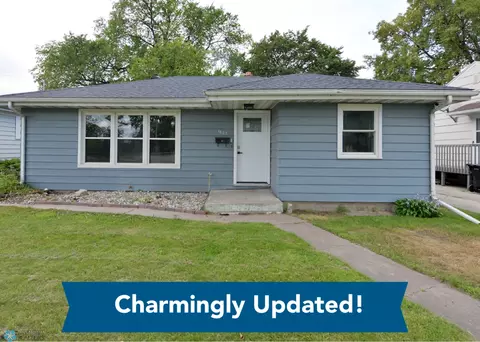 1625 5th St S, Fargo, ND 58103