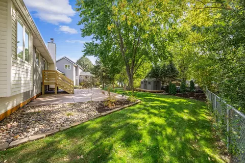 658 Mcfaddens Trl, Eagan, MN 55123 photo 58