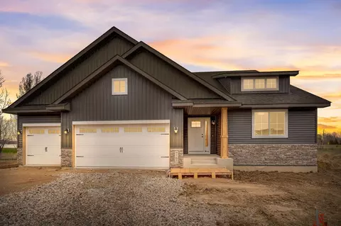 9762 Jasmine Ave NE, Hanover, MN 55341