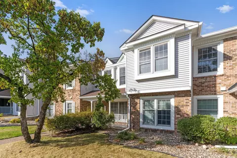7312 W 110th St, Bloomington, MN 55438