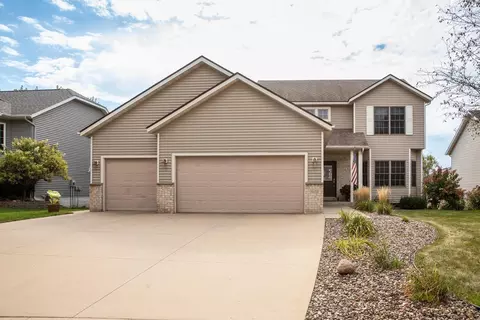 4672 White Pine Pl NW, Rochester, MN 55901