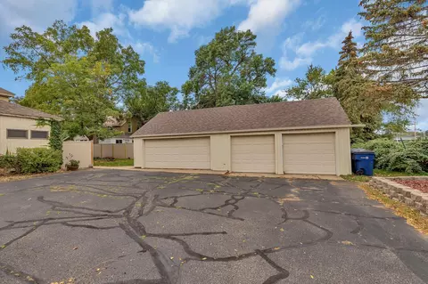 1749 7th St S, Saint Cloud, MN 56301 photo 5