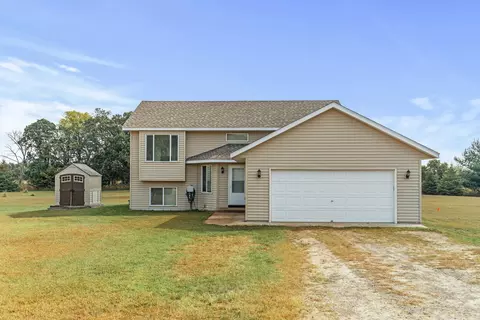 30229 97th Ct, Princeton, MN 55371