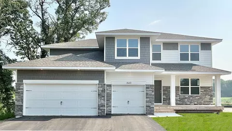 1520 Clover Preserve Ln, Chaska, MN 55318