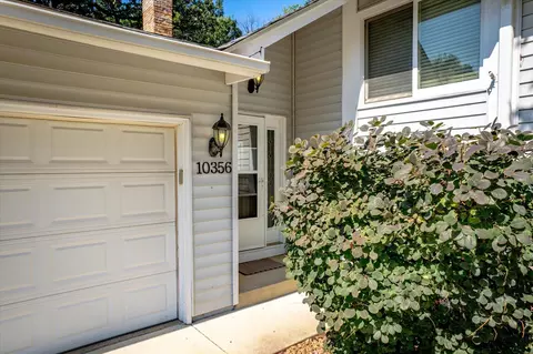 10356 Decatur Ave S, Bloomington, MN 55438